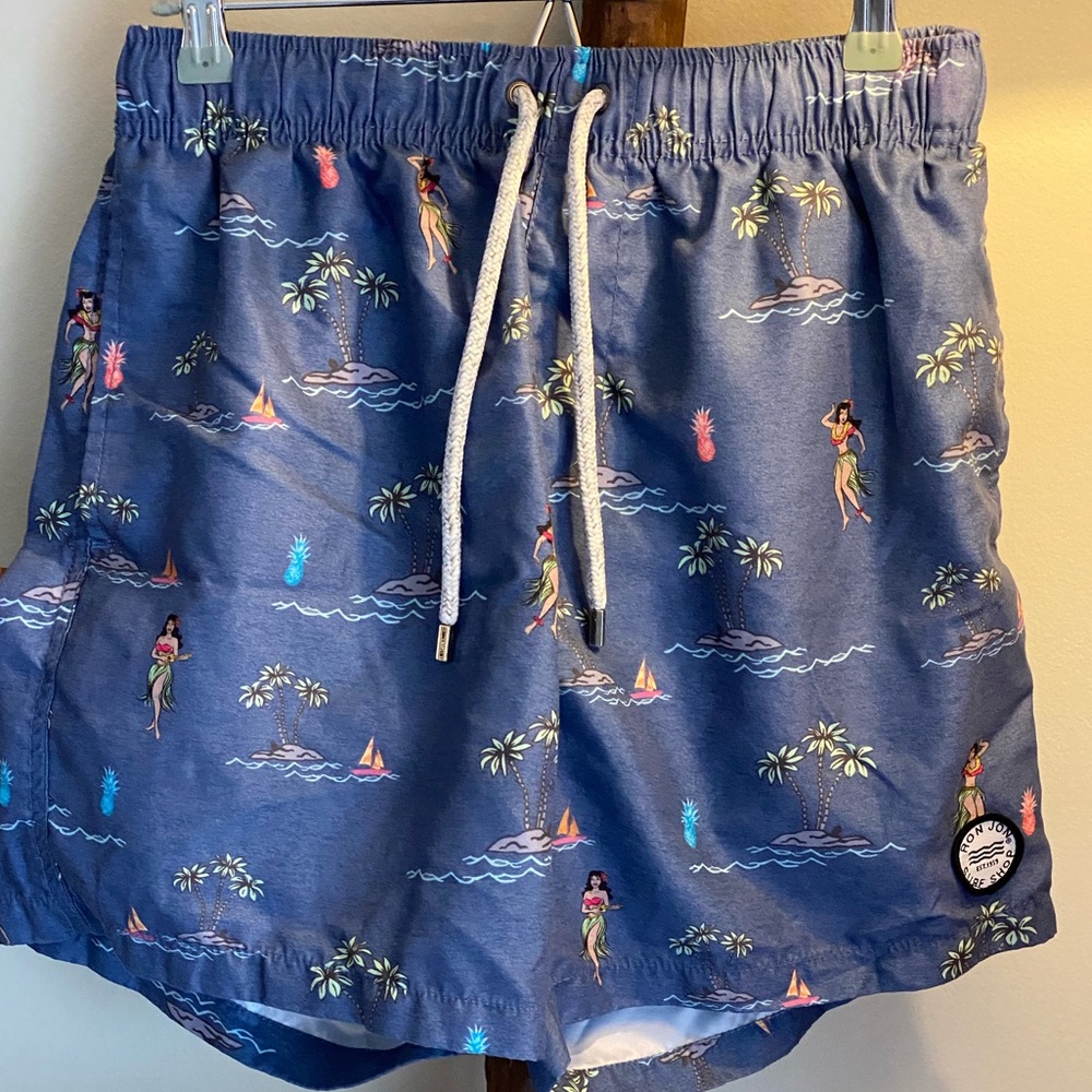 RON JON SWIM TRUNKS MEDIUM with Tropical Print